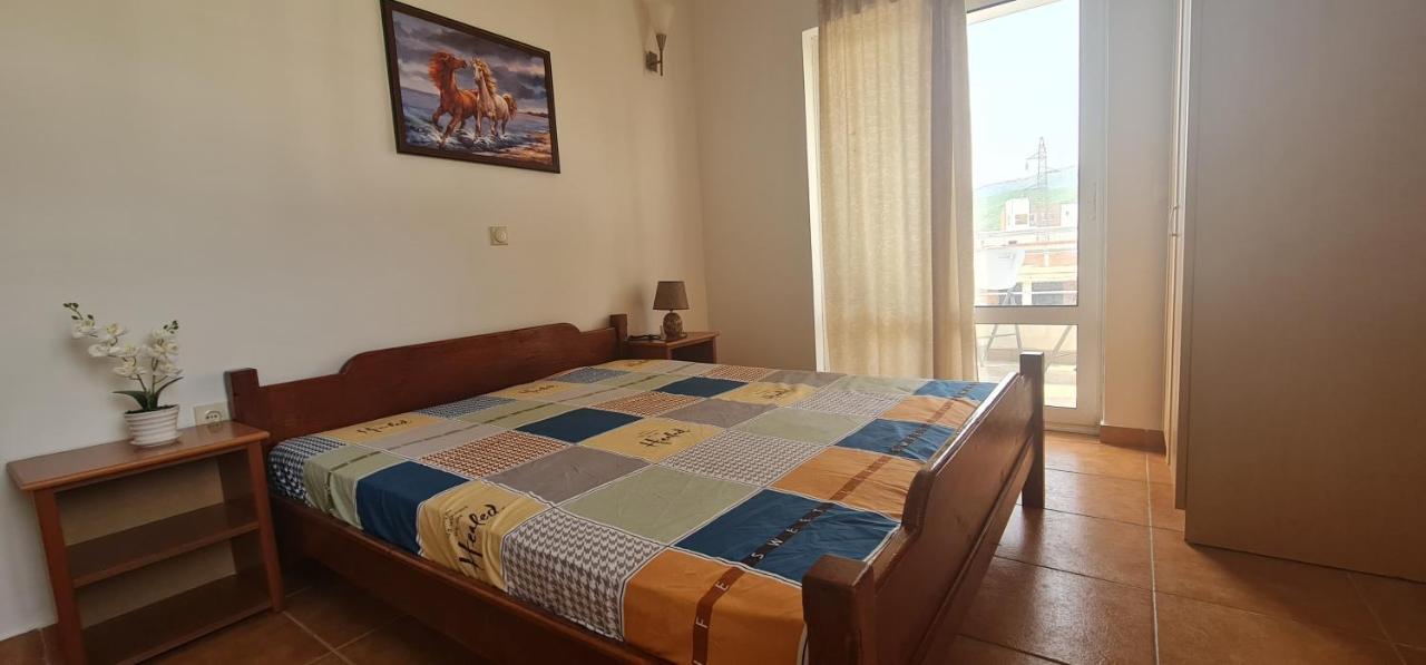 Meti Apartments Улцинь Экстерьер фото